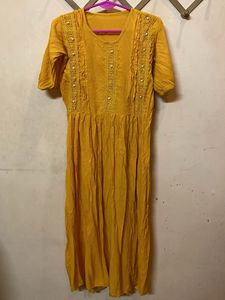 Yellow Kurta with Pearls
