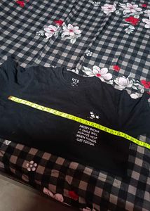 Stylish Black Graphic T-Shirt