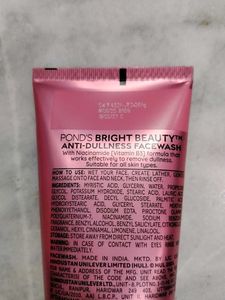 Pond's bright beauty Face wash