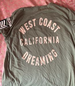Green trendy T-shirt