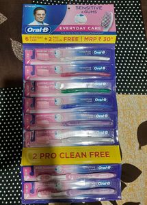 NEW 8 ORAL B, BRUSH VERY SOFT TOOTHBRUSH