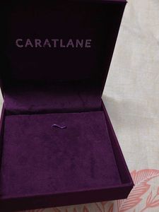 Elegant velvet earrings pendant Jewellery Box