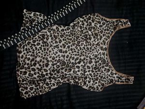 Vintage Y2K Leopard Print V-Neck Tank Top