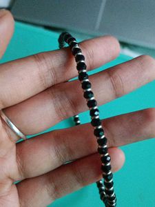 Elegant Black Beaded Bracelet