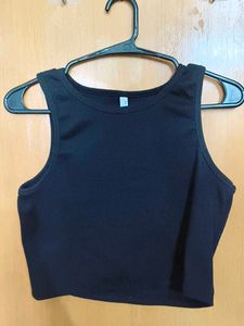 Black Ribbed Crop Tank Top