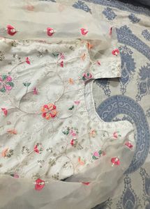 Beautiful White Embroidered Kurta Set