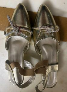 Gold Flats with Bow Detail