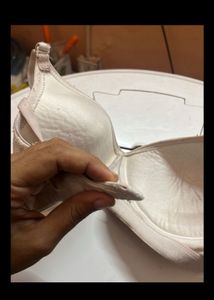 Lily White 32B Bra Without Back Strap