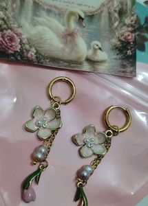 Flower &amp; Pearl Dangle Earrings