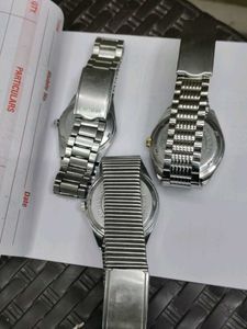 Vintage Analog Watches - Set of 3
