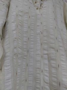 Elegant MENS White Kurta - Classic Style
