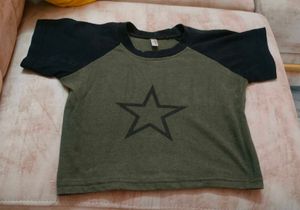 Olive Green Star Graphic T-Shirt