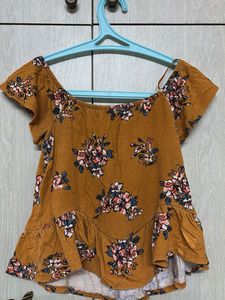 Cute Off-Shoulder Floral Top