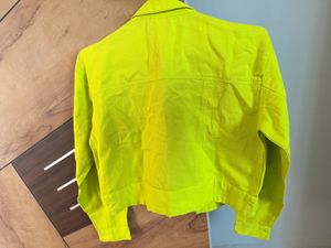 Vibrant Yellow Cropped Denim Jacket