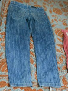 blue jeans good condition  i