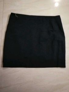 Black skirt