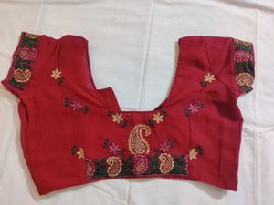 👌Traditional Red ♥️ Embroidered Silk Saree
