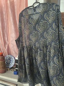 FEMELLA Paisley Print Sheer Blouse