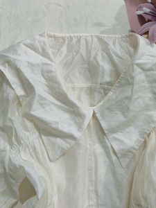 Chic White Peter Pan Collar Top