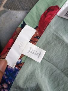 💚H &amp; M Women Skirt Size Of S 💚