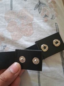 Chunky Gold Chain Belt