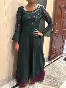 Elegant Emerald Green Embellished kurta wd Plazzo