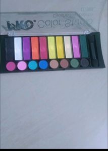 Eye-shadow