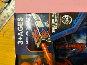 Avengers Spiderman Arm Launcher Action Figure