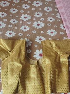 combo of silver and gold blouse