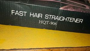 Hair Straightener Brush HQT-906