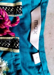 Max Embroidered Short Kurti