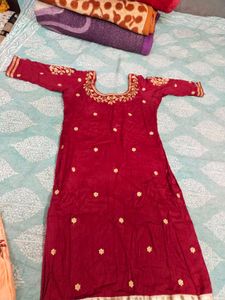 Maroon Kurta Set with Peach Dupatta