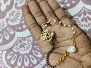 Elegant Kundan &amp; Pearl mangalsutra Bracelet