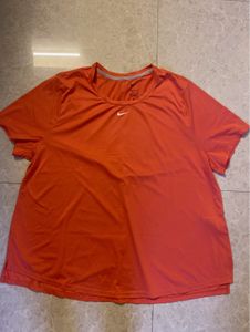 Nike Unisex Dryfit Pink Gym Tee