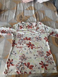 Floral Print Casual Top