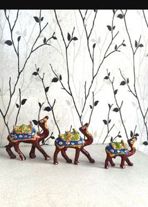 Decorative Camel Figurines Set