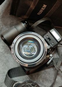 Fujifilm Digital Camera - Excellent Condition