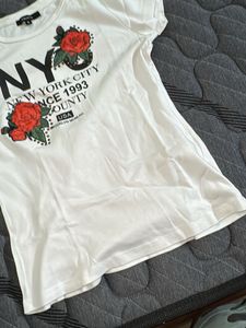 Madame White NY City Rose Graphic T-Shirt