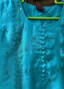 royal Elegant Embroidered Kurta