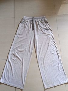 grey track pant