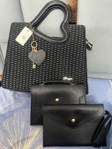Chic Black Handbag Set