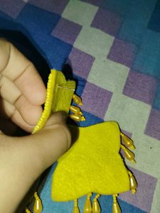 Handmade Beaded Yellow Star Earrings