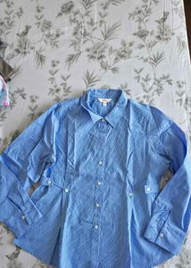 Chic Blue Button-Up Shirt