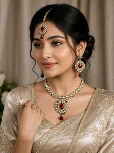 Stunning Red Kundan Jewellery Set with Maang Tikka