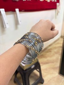 Smoky Grey Pearl-Cluster &amp; Stone Bangles