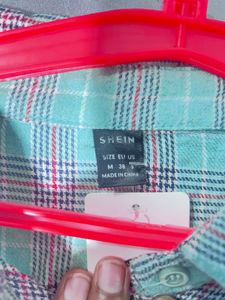 SHEIN  Plaid Button-Up Shirt