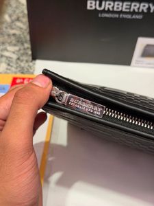 BURBERRY MENS POUCH