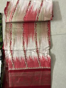 Designer Saree with Abstract Print