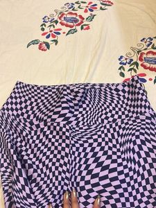 Trippy Checkered Leggings gym wear