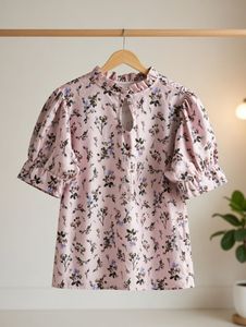 Floral Print Ruffle Neck Top